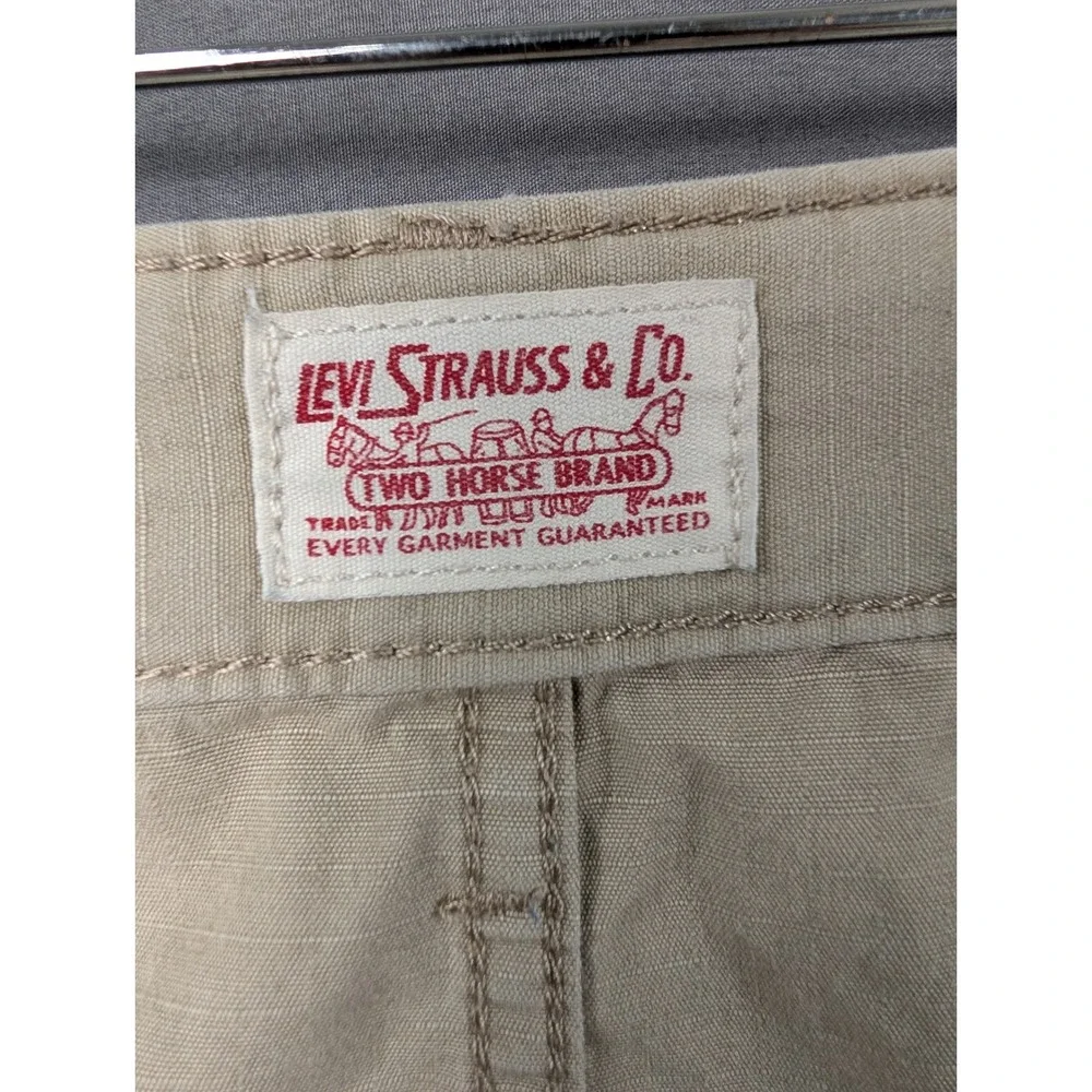 Levi Strauss Mens‎ Cargo Shorts Tan Ripstop Size W44